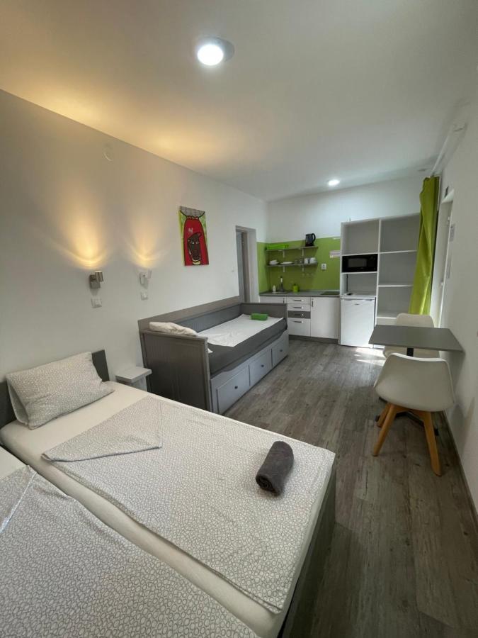 Tutti Apartman Balatonlelle Exterior photo