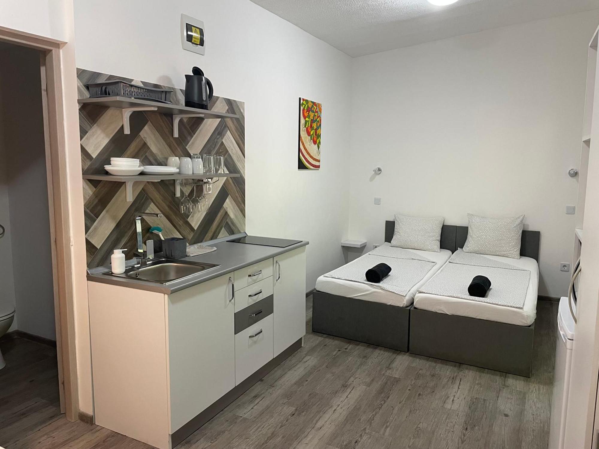 Tutti Apartman Balatonlelle Exterior photo