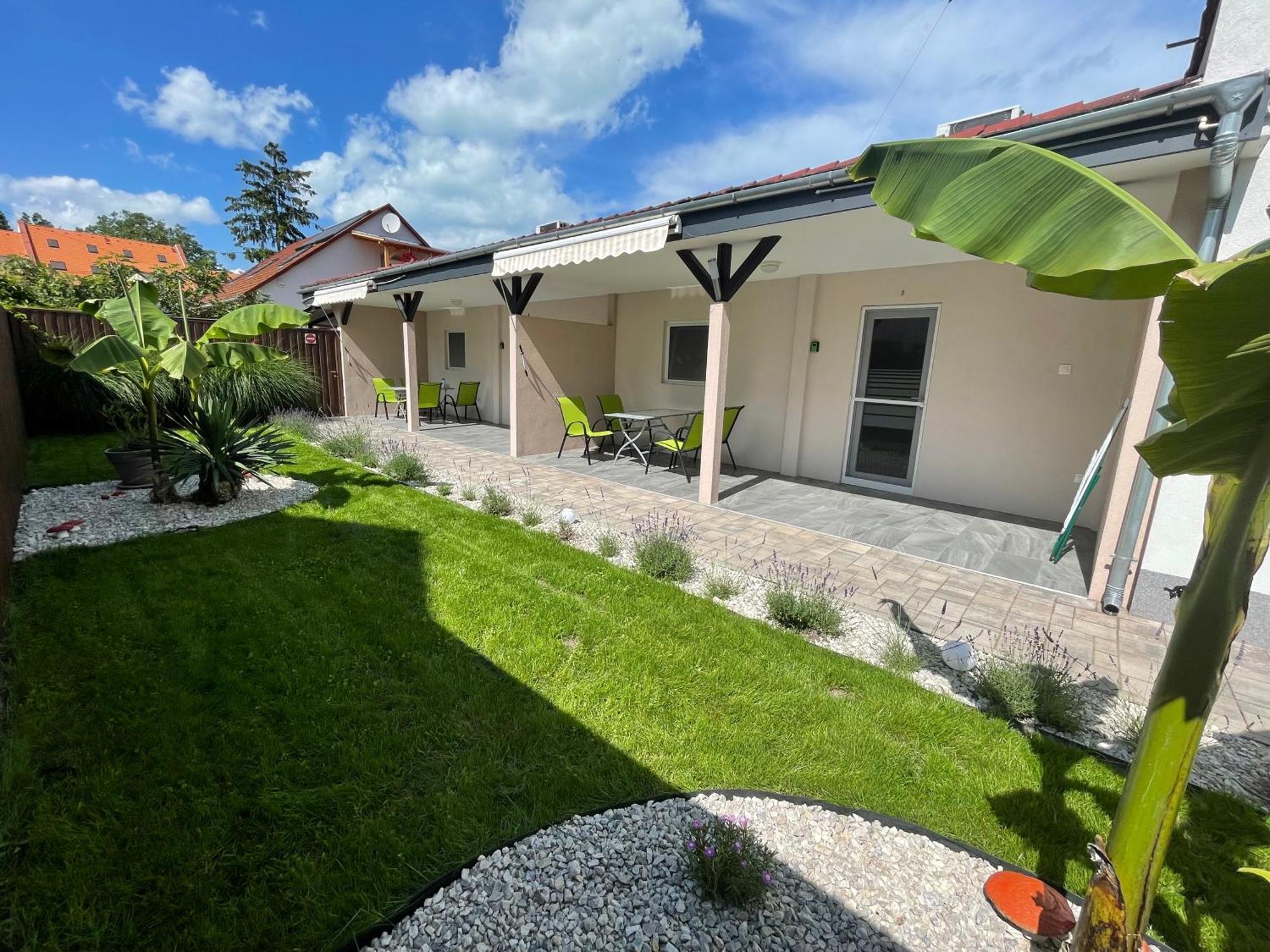 Tutti Apartman Balatonlelle Exterior photo